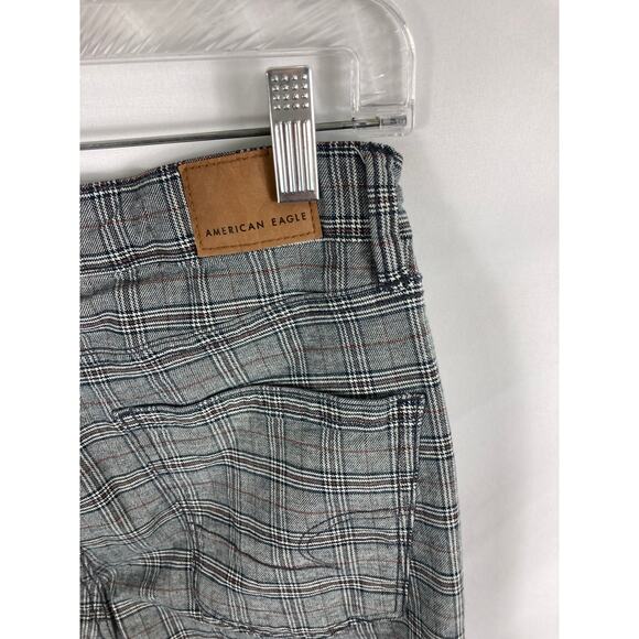 American Eagle Stretch Plaid Mom Straight Pant Size 6R - Picture 4 of 6